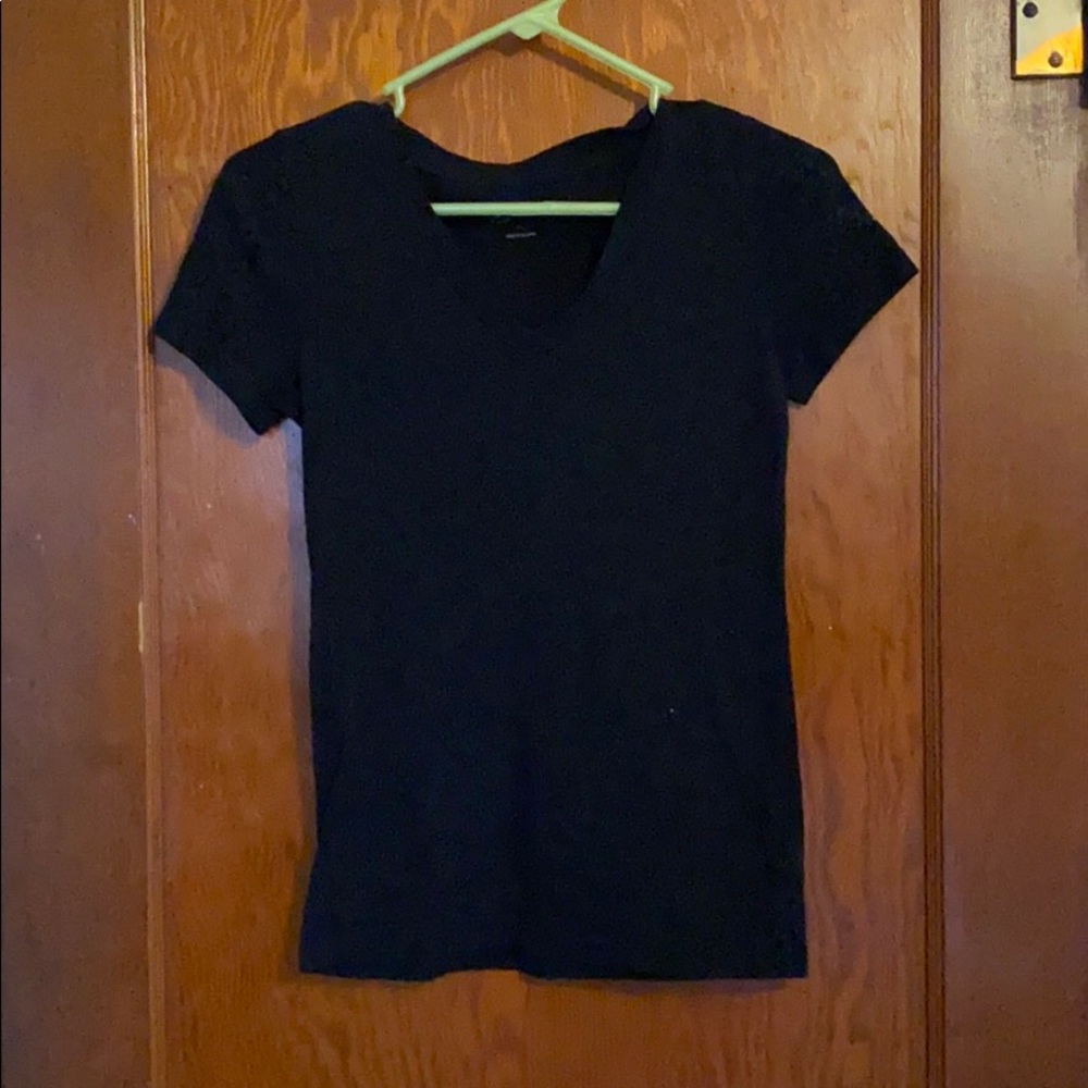 Solid black v neck top